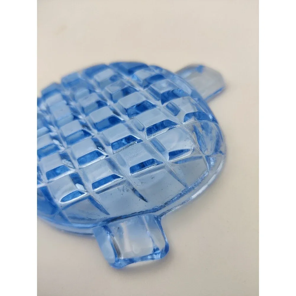 Vintage Blue Depression Glass Diamond-Cut Leaf Dish, 1930s Vintage Trinket Tray